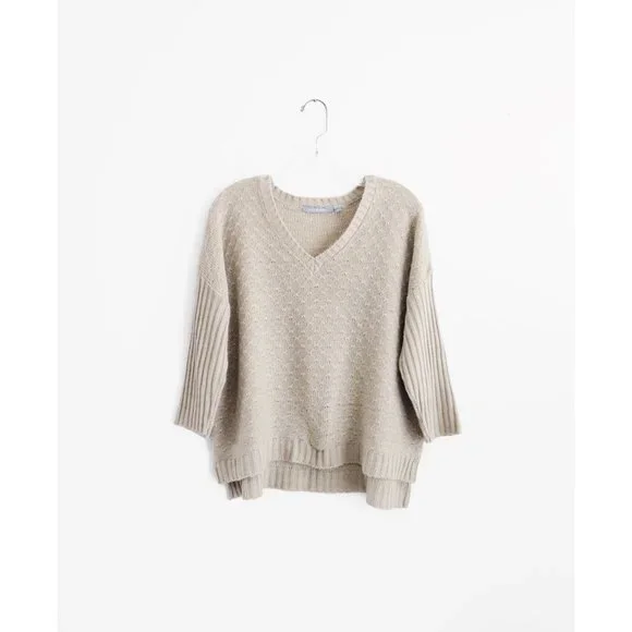 NY Collection Beige Oatmeal 3/4 Sleeve V-Neck Sweater size XL Extra Large - Picture 1 of 3